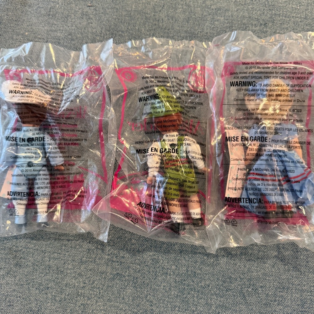 Madame Alexander McDonalds Happy Meal 2010 Alice Hansel Prince Charming Set of 3